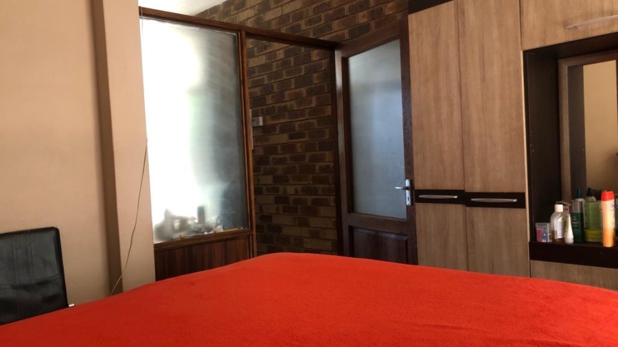 1 Bedroom Property for Sale in Dassie Rand North West